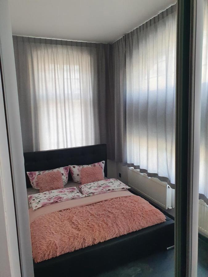 Apartament Sto Metrow Od Morza Swinoujscie Dış mekan fotoğraf