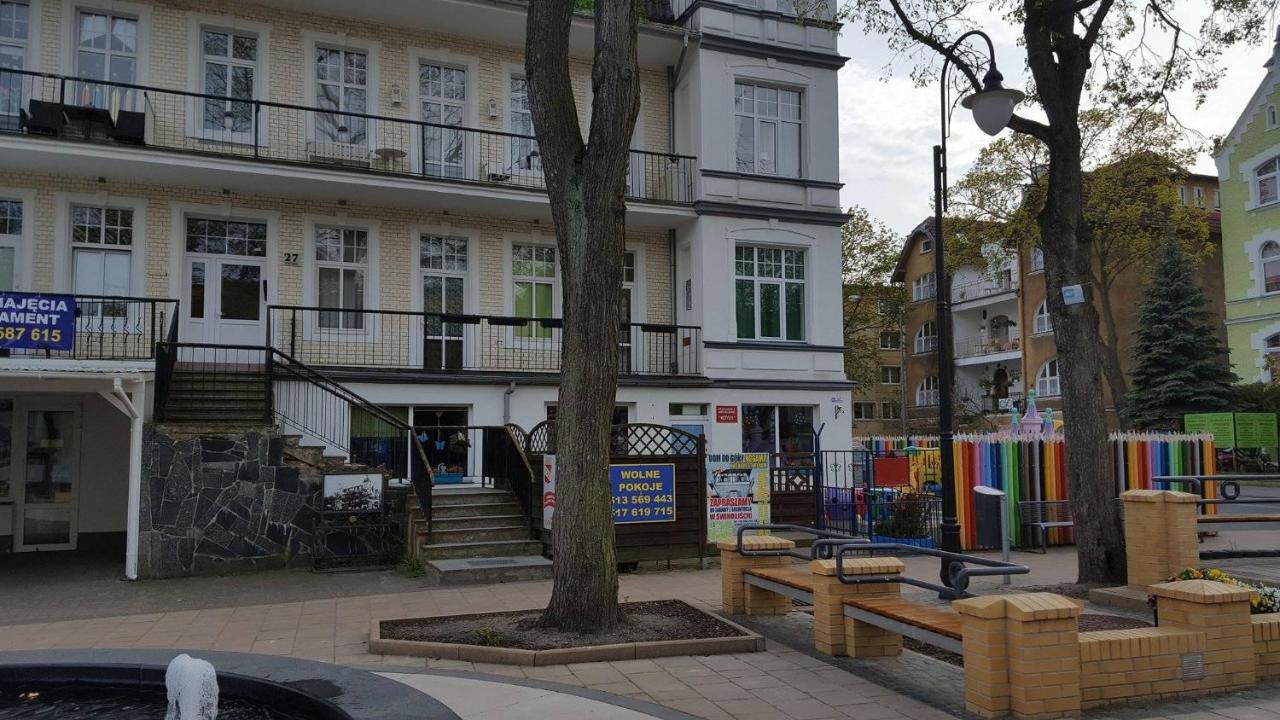Apartament Sto Metrow Od Morza Swinoujscie Dış mekan fotoğraf